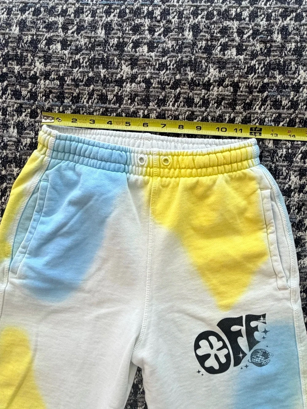 Off-White Kids Tricolor Outer Space Logo-Print Sweat Shorts